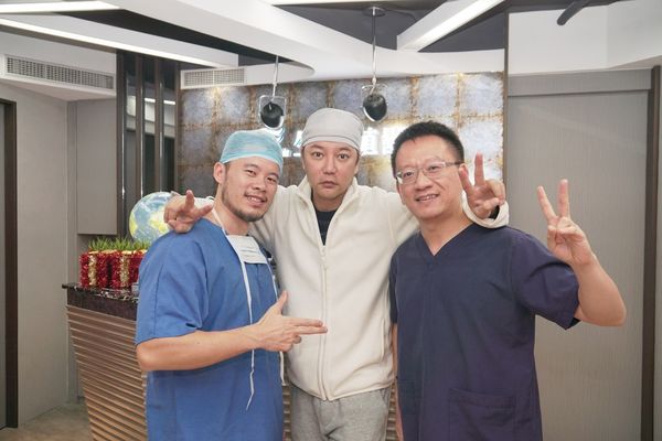 1498104179 4071711323 N 1